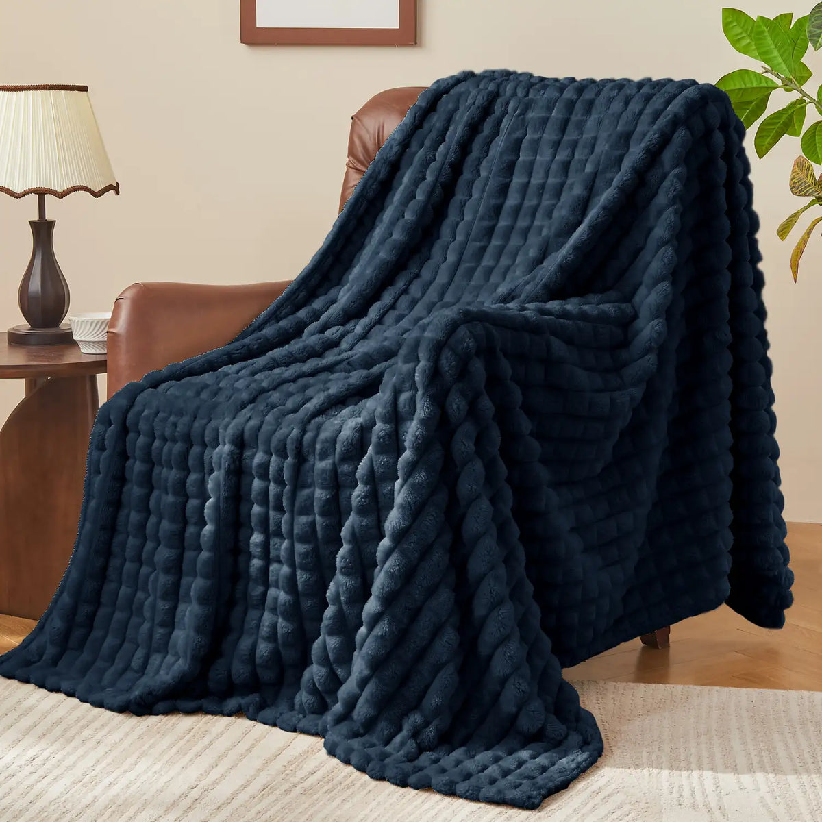 Textured Ribbed Checkered Fleece Throw Blanket – 3D Plush