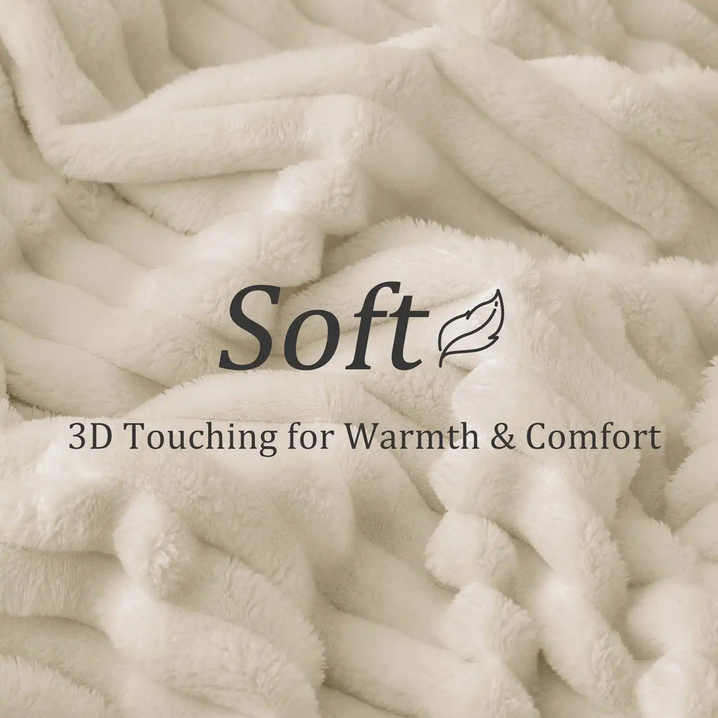 Textured Ribbed Fleece Throw Blanket – 300GSM Striped Plush